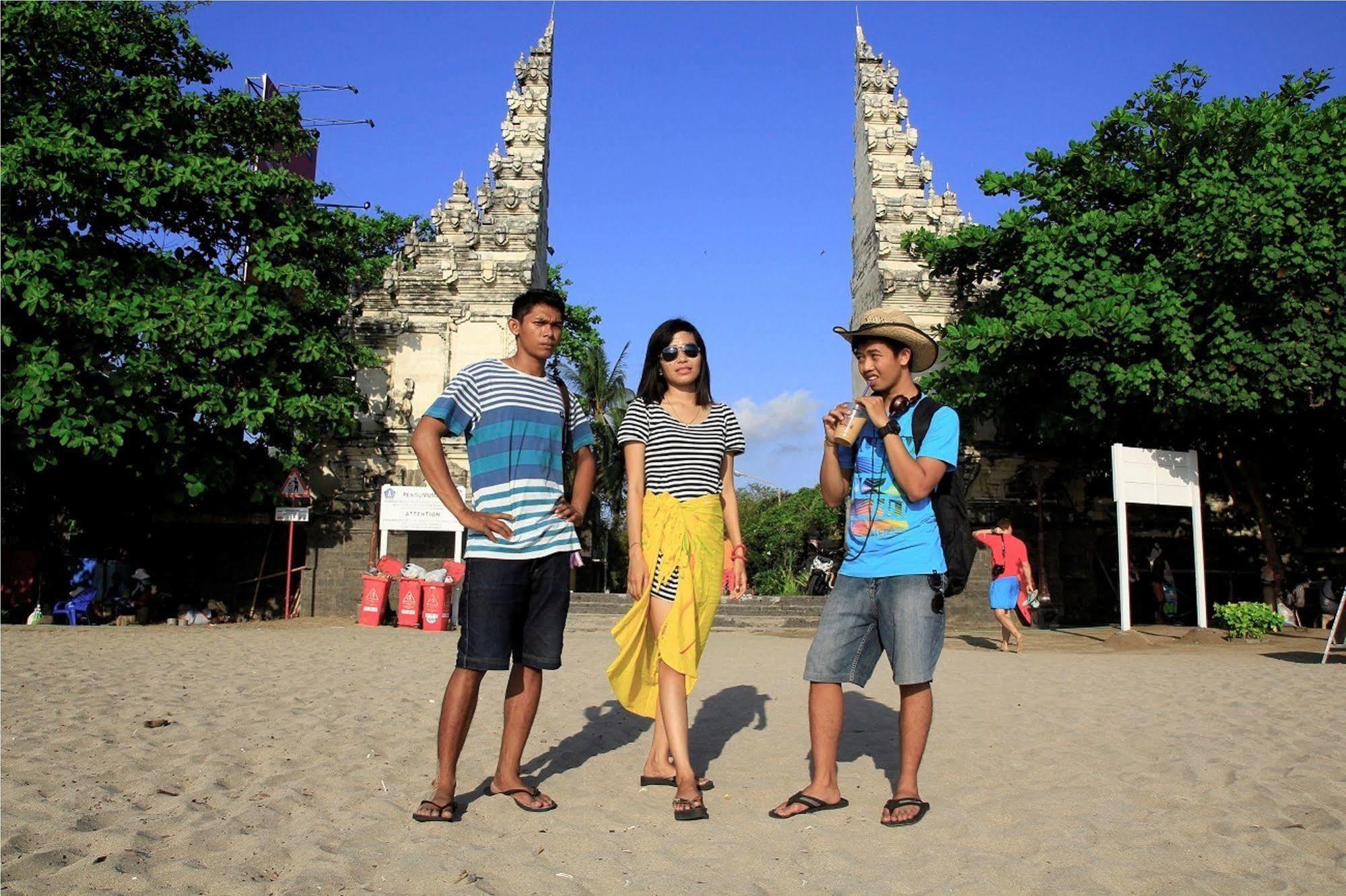 Loft Legian Hotel Bali Exteriör bild